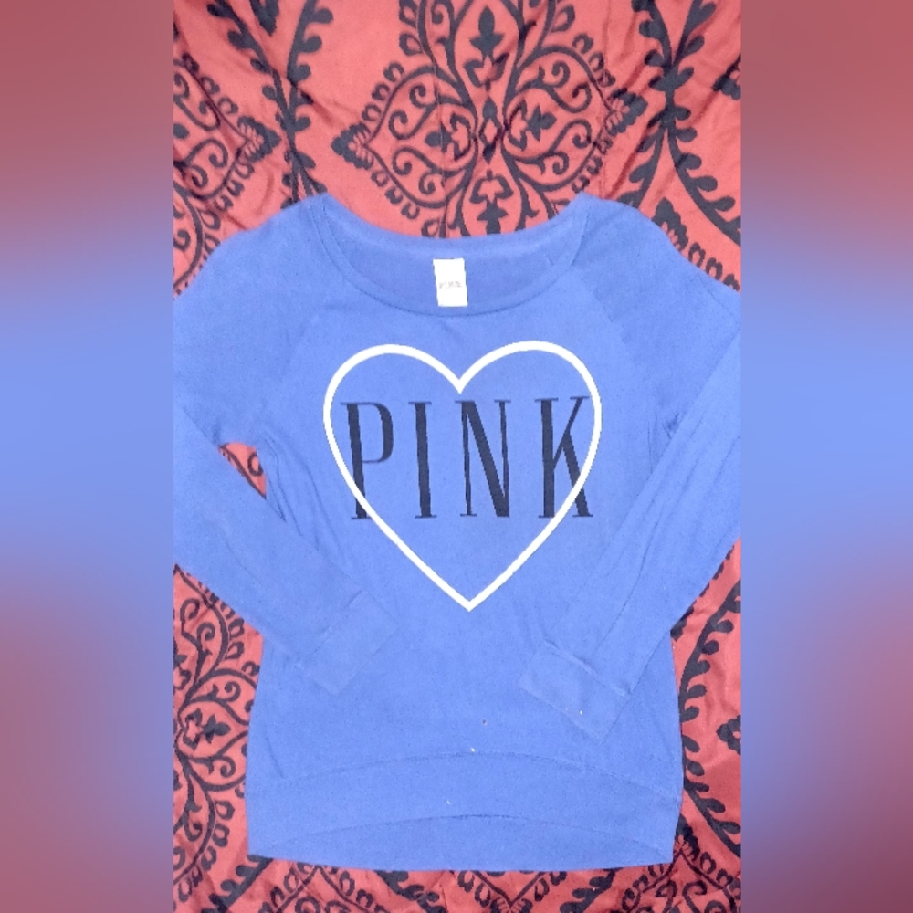 Like new Victoria's secret pink long sleeve shirt size small